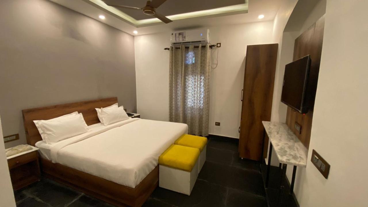 Meeram Ganga, A Heritage Stay By The Ganges At Triveni Ghat Rishīkesh 외부 사진