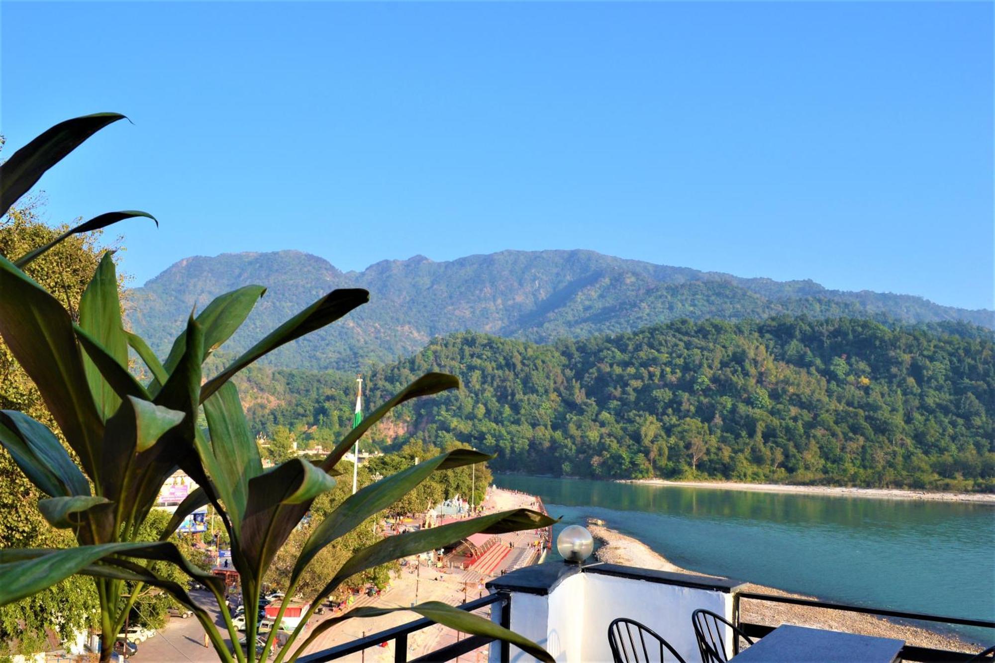Meeram Ganga, A Heritage Stay By The Ganges At Triveni Ghat Rishīkesh 외부 사진