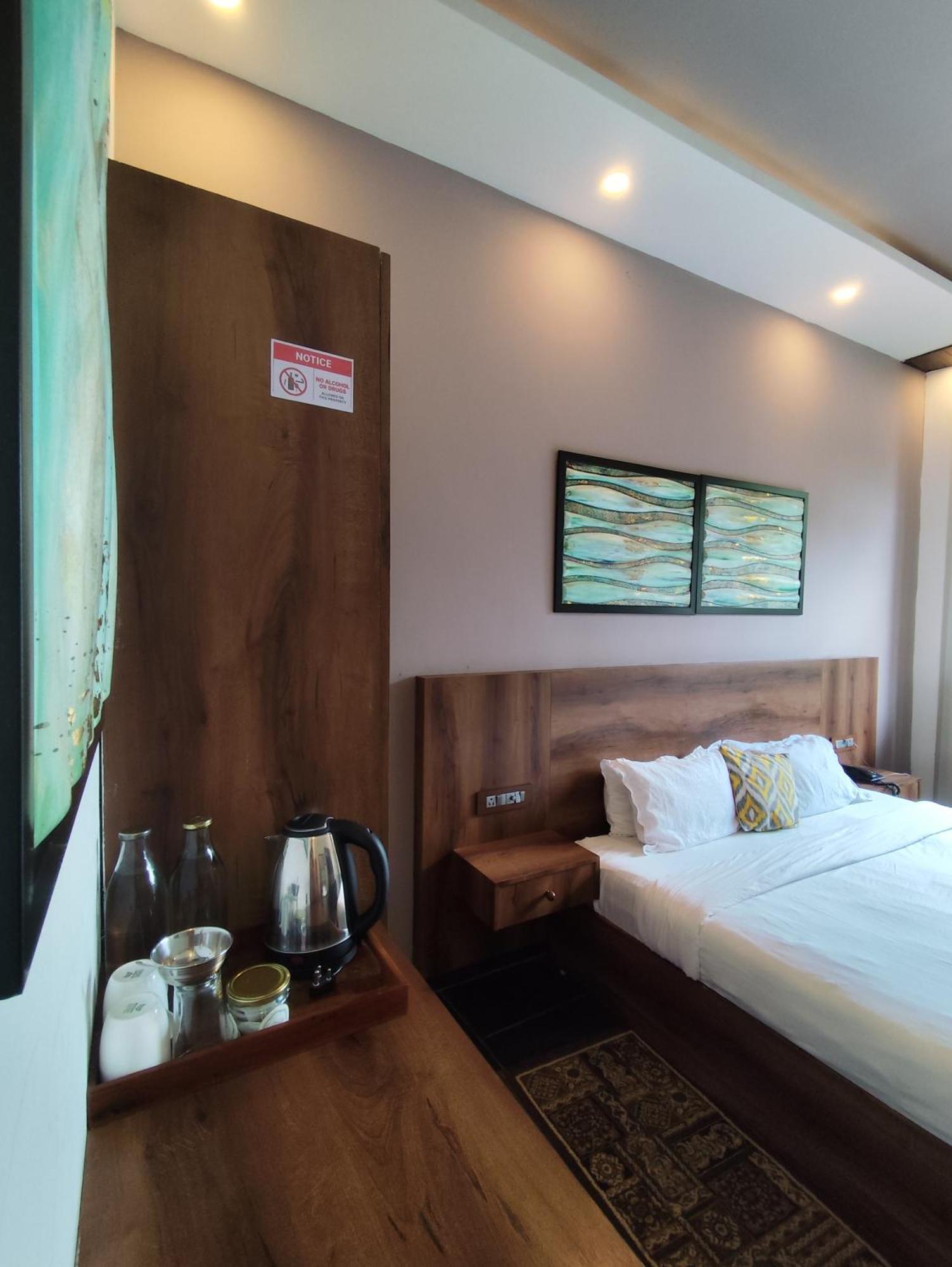 Meeram Ganga, A Heritage Stay By The Ganges At Triveni Ghat Rishīkesh 외부 사진